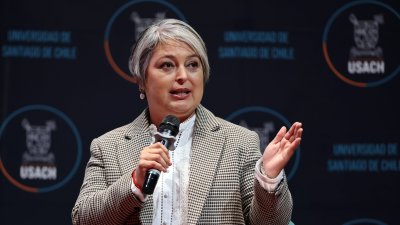 Candidata Jeannette Jara y levantamiento del secreto bancario: "Le pregunto a la derecha a qué le teme, por qué se oponen"
