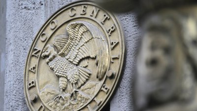 Imacec de julio se ubicó en la parte baja de las expectativas y marcó solo 1,8%