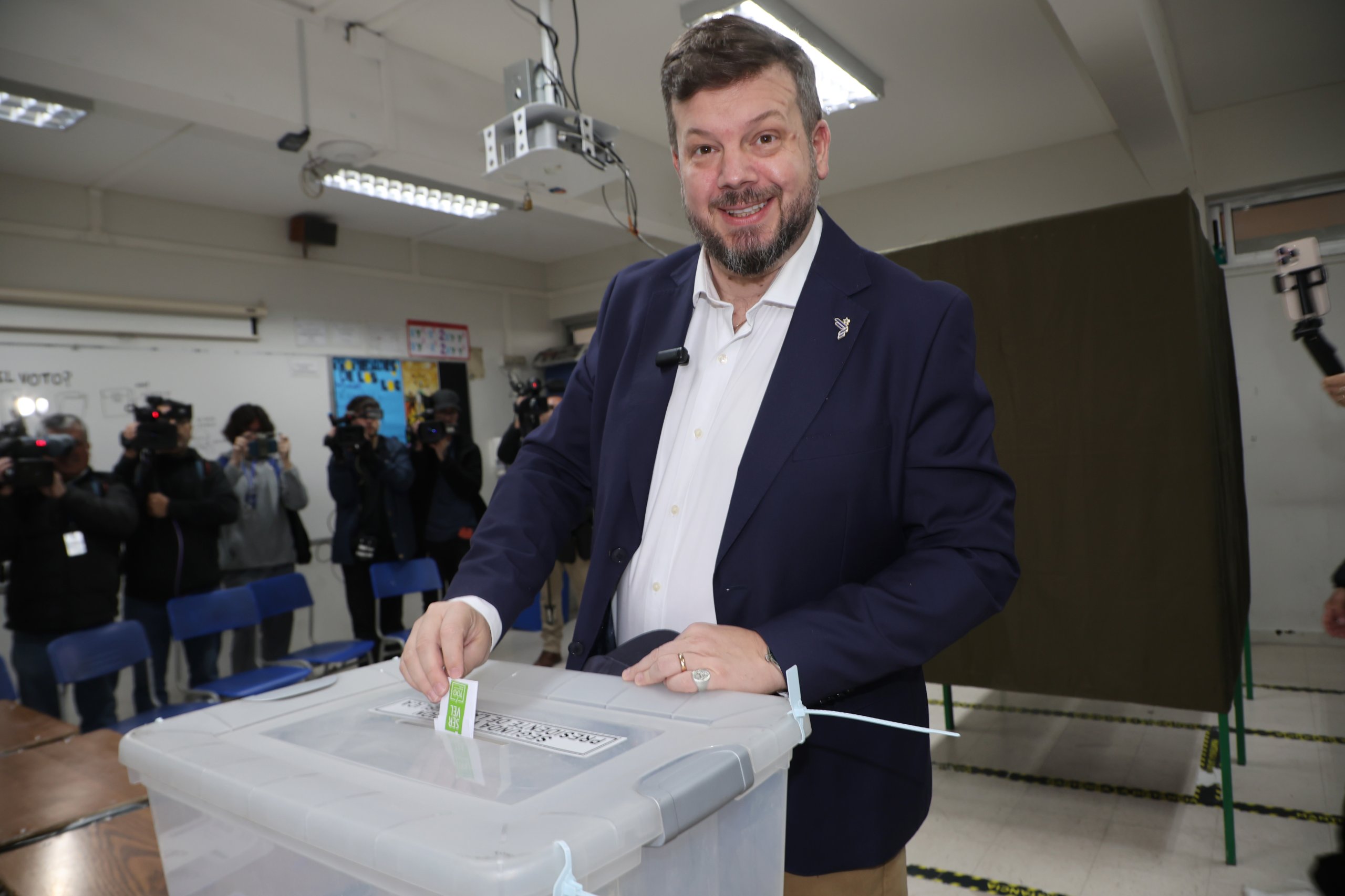 14/12/2025 - 15:03:04