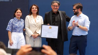 Presidente Boric entregó premio a la Música Popular al grupo Saiko en su aniversario 25