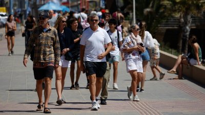 “No es un premio ni un lujo, es una necesidad”: El desafío de desconectarse del trabajo en vacaciones