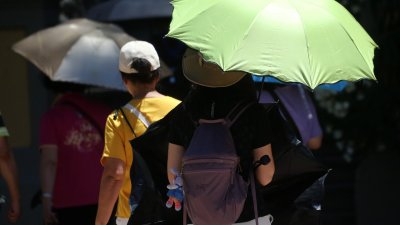 Olas de calor y radiación UV: Especialista alerta sobre el escenario crítico para el cáncer de piel