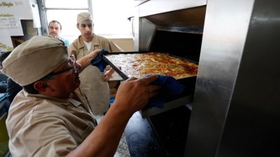 Día mundial de la Pizza: Mitos y verdades nutricionales de una de las preparaciones más consumidas en Chile