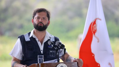 Sueldo pasó de $7 millones a $10 millones: Presidente Boric recibe bono por cumplimiento de metas