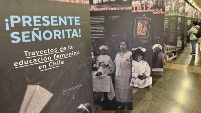"Presente señorita": Exposición rescata el camino de la educación femenina en Chile