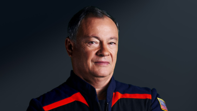 Exastronauta de la NASA realizará charla sobre las oportunidades espaciales de Latinoamérica en Planetario Usach