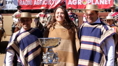"No es deporte, es maltrato": Deportistas se lanzan contra ministra Duco tras dichos sobre el rodeo