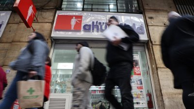 Automedicación en otoño: Los errores más comunes con el consumo de analgésicos, antibióticos y antigripales