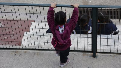 Renuncia masiva en Comisión Verdad y Niñez: Exintegrante acusa que cambios del Gobierno “hacen inviable” escuchar a las víctimas