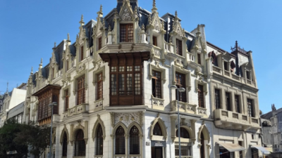 “Un prodigio arquitectónico”: La aclamada reapertura de la casa Larraín Bravo en pleno centro de Santiago