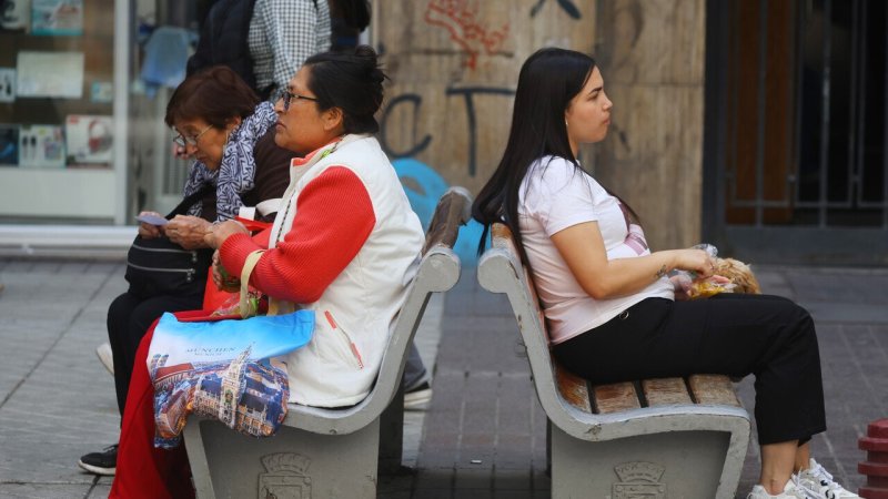 Desempleo en Chile registra el peor registro en cinco años y en mujeres saltó al 10,5%