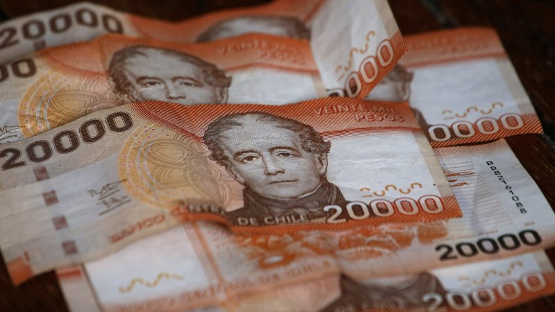 Representa un incremento del 2,7%: Senado aprobó en general reajuste del sueldo mínimo a $553.553