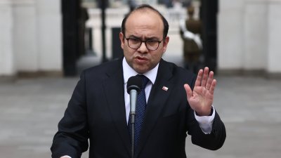 La Moneda defiende a la jefa de gabinete del presidente Kast tras polémica por un subsidio de vivienda