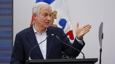 Encuesta Cadem: Desaprobación a Presidente Kast llegó al 58%
