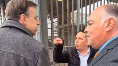 "El delegado presidencial nuevamente arrancando": Tenso cruce entre Matías Toledo y Germán Codina marca operativo de seguridad en Puente Alto