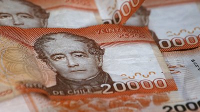 Fundación Sol: Trabajadores con $100 millones ahorrados obtienen una pensión menor al sueldo mínimo