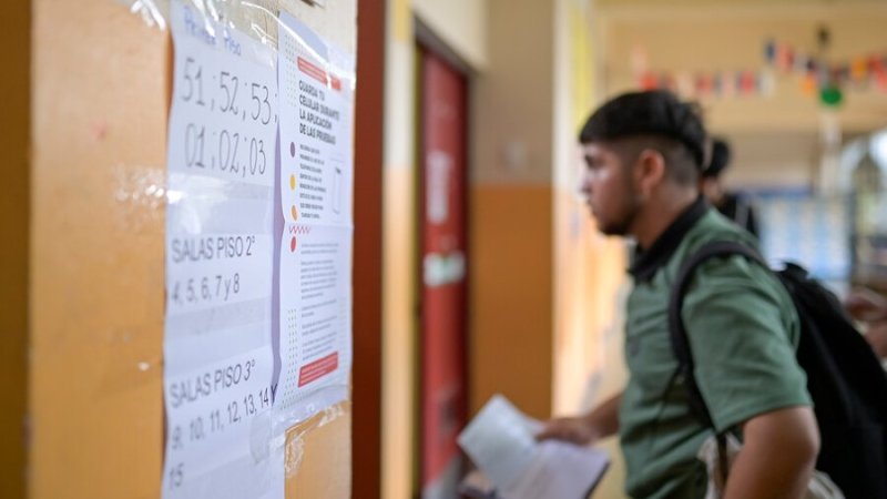 A dos meses de la PAES: 50% de estudiantes vulnerables está “poco o nada informado” sobre postulación a gratuidad, becas y créditos