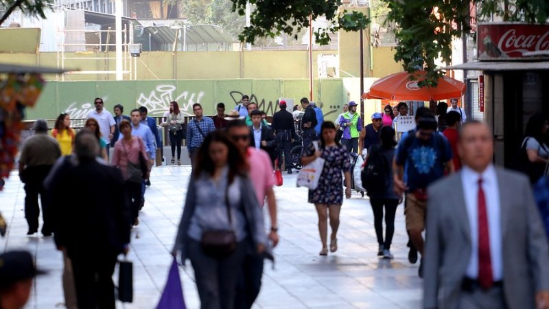 Economía chilena no despega: Imacec cae 1% en agosto y suma su segunda baja consecutiva