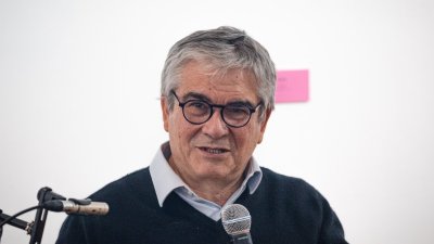Exministro Marcel sobre el rol de las AFP en las pérdidas del Fondo E: “Nadie las obligó a tomar esas posiciones”